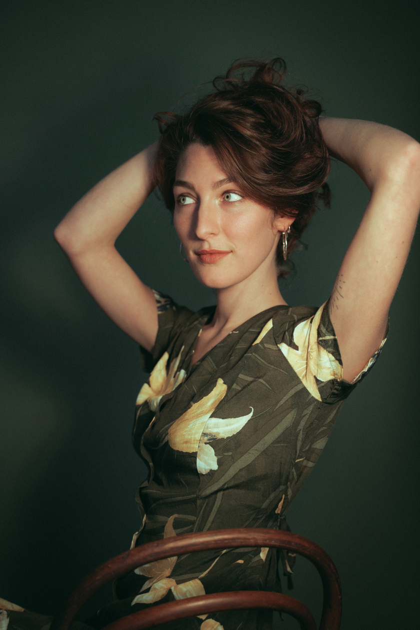 VeroNouk Press3 vertikal_small2.jpg